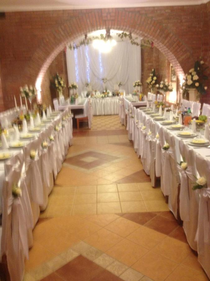 Zamek Ostrowski Villa Chojnik Buitenkant foto